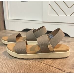 KEEN Women's Elle Backstrap, 8 W Wide Platform Wedge Sandals Brindle Birch